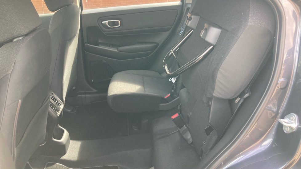 Honda HR-V 1.5 eHEV Elegance 5dr CVT Hybrid Hatchback - Image 16