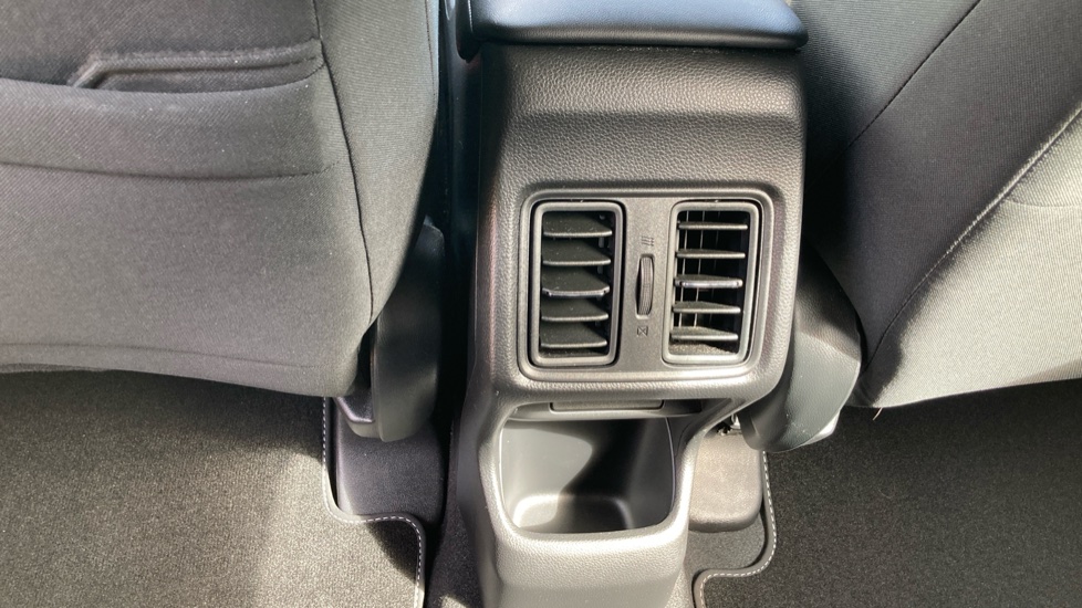 Honda HR-V 1.5 eHEV Elegance 5dr CVT Hybrid Hatchback - Image 19