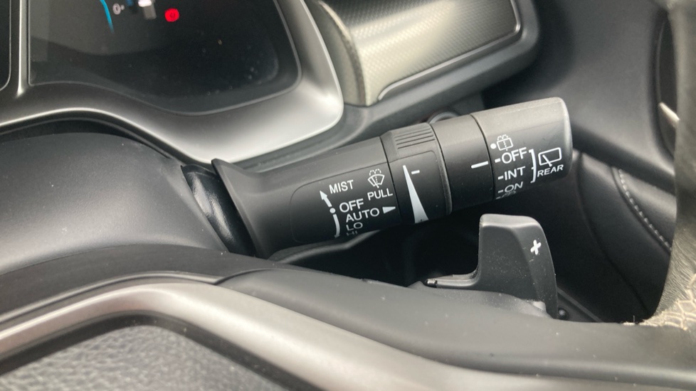 Honda Civic 1.5 VTEC Turbo Prestige 5dr CVT Petrol Hatchback - Image 21