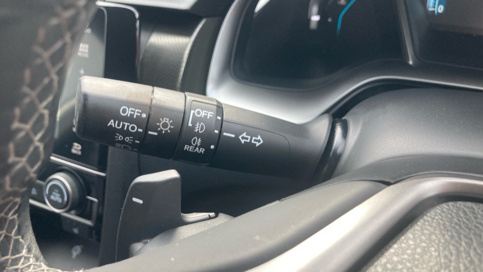 Honda Civic 1.5 VTEC Turbo Prestige 5dr CVT Petrol Hatchback - Image 22