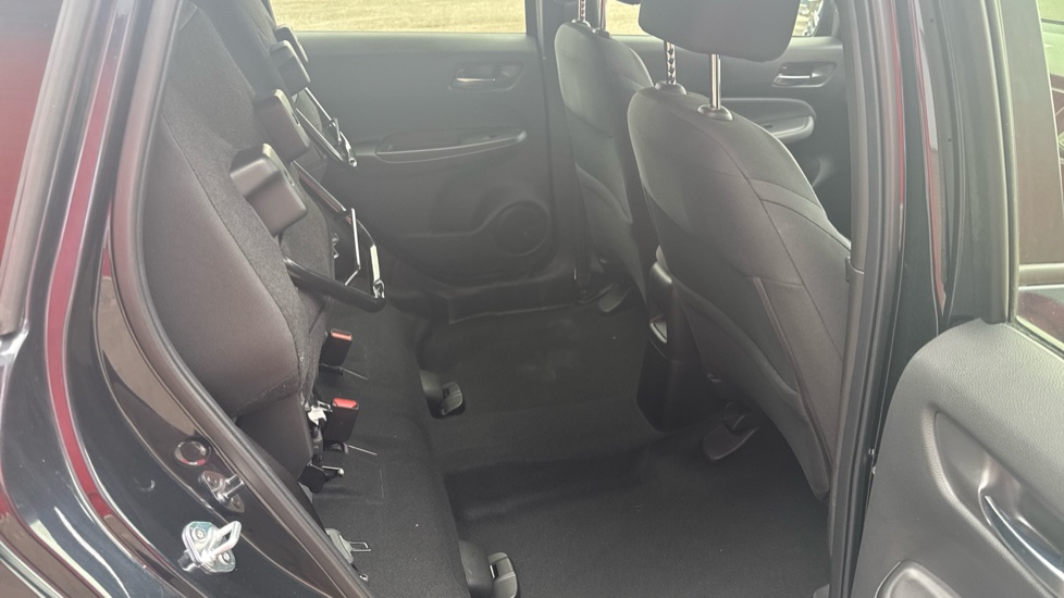 Honda Jazz 1.5 i-MMD Hybrid Elegance 5dr eCVT Hybrid Hatchback - Image 20