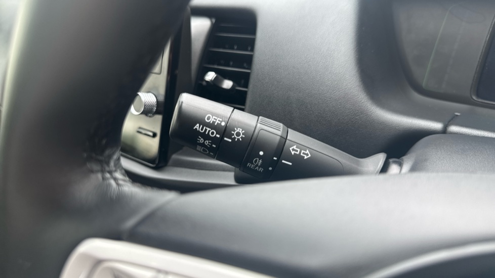 Honda Jazz 1.5 i-MMD Hybrid Elegance 5dr eCVT Hybrid Hatchback - Image 23