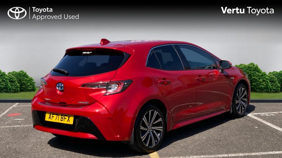 Toyota Corolla 1.8 VVT-i Hybrid Design 5dr CVT Hybrid Hatchback - Image 2