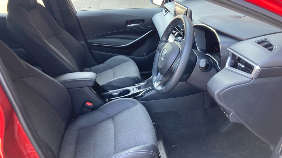 Toyota Corolla 1.8 VVT-i Hybrid Design 5dr CVT Hybrid Hatchback - Image 12
