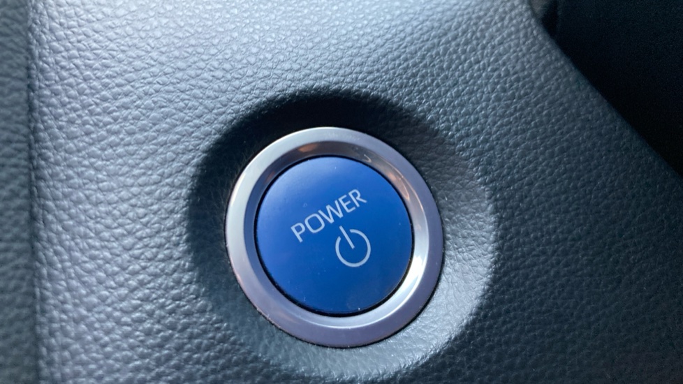 Toyota Corolla 1.8 VVT-i Hybrid Design 5dr CVT Hybrid Hatchback - Image 16