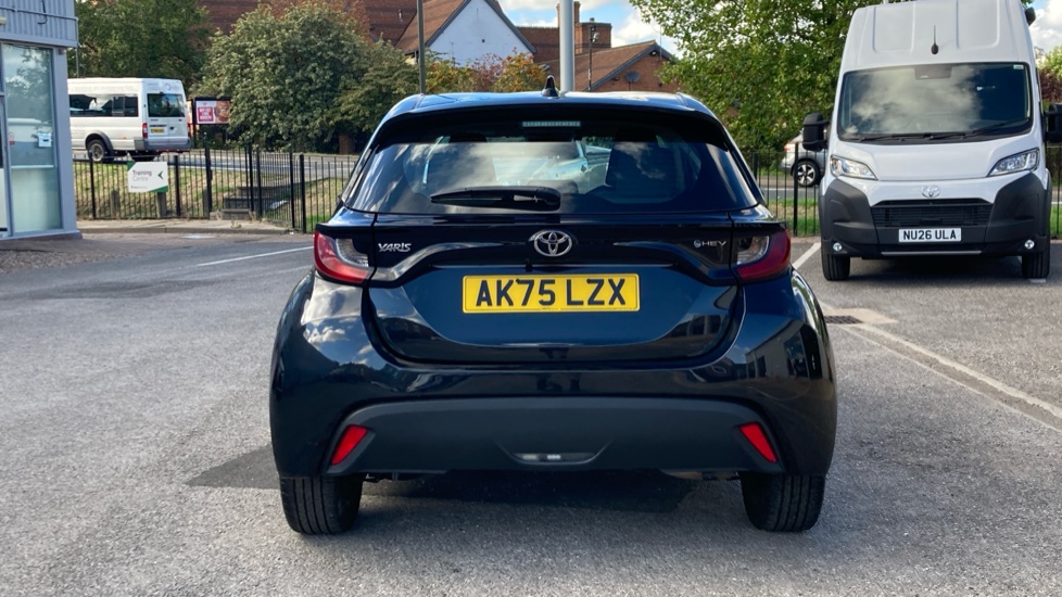 Toyota Yaris 1.5 Hybrid Icon 5dr CVT Hybrid Hatchback - Image 26