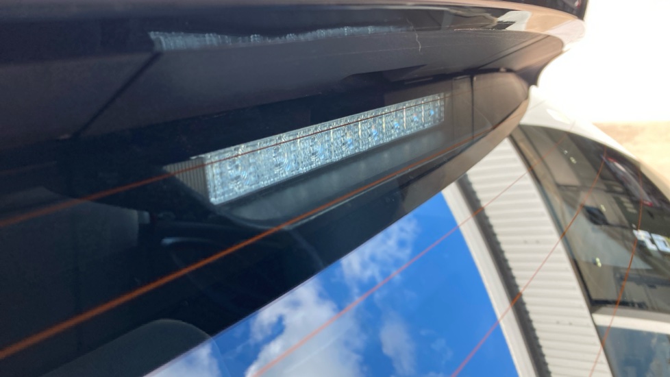 Toyota Yaris 1.5 Hybrid Icon 5dr CVT Hybrid Hatchback - Image 40