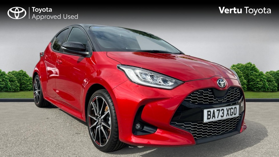 Toyota Yaris 1.5 Hybrid GR Sport 5dr CVT Hybrid Hatchback - Image 1