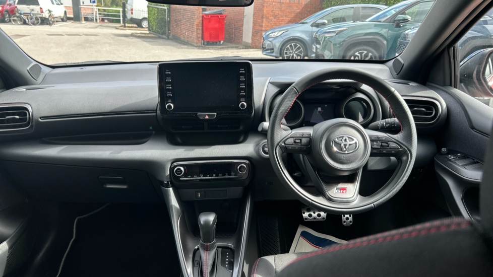 Toyota Yaris 1.5 Hybrid GR Sport 5dr CVT Hybrid Hatchback - Image 6