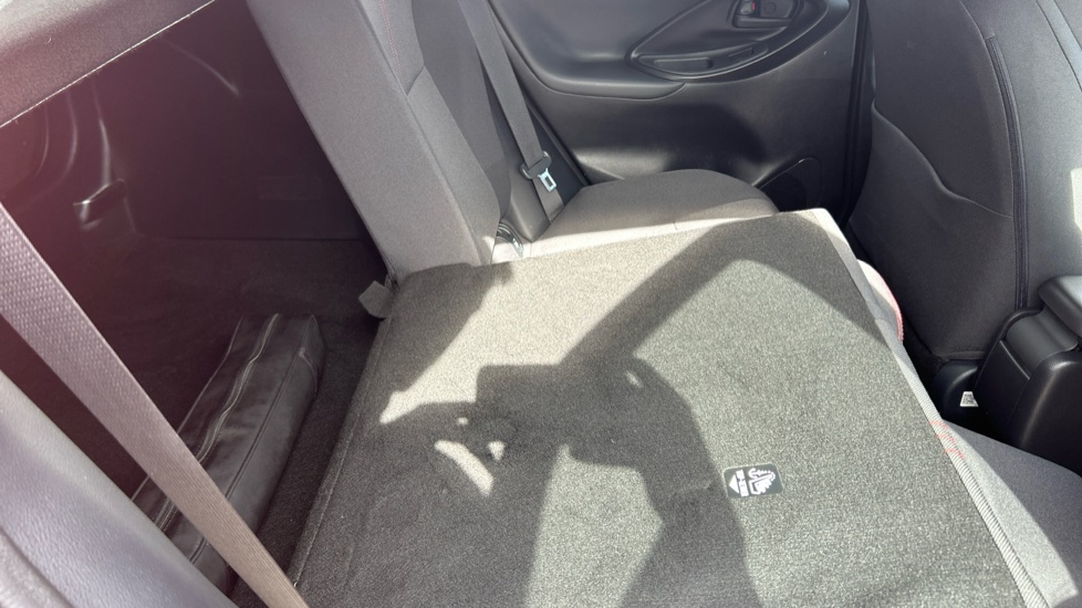 Toyota Yaris 1.5 Hybrid GR Sport 5dr CVT Hybrid Hatchback - Image 18