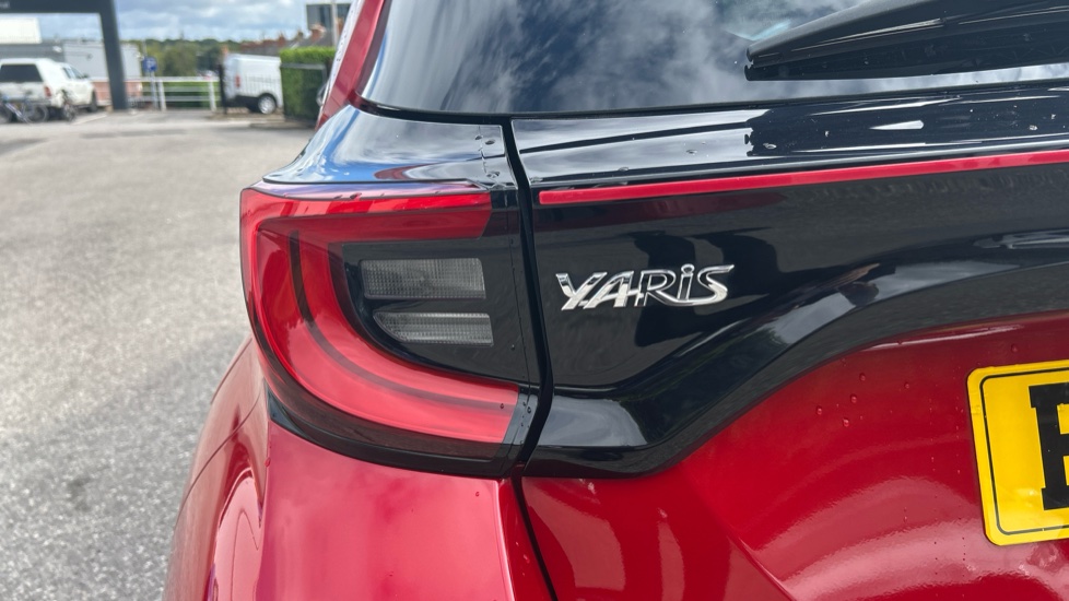 Toyota Yaris 1.5 Hybrid GR Sport 5dr CVT Hybrid Hatchback - Image 21