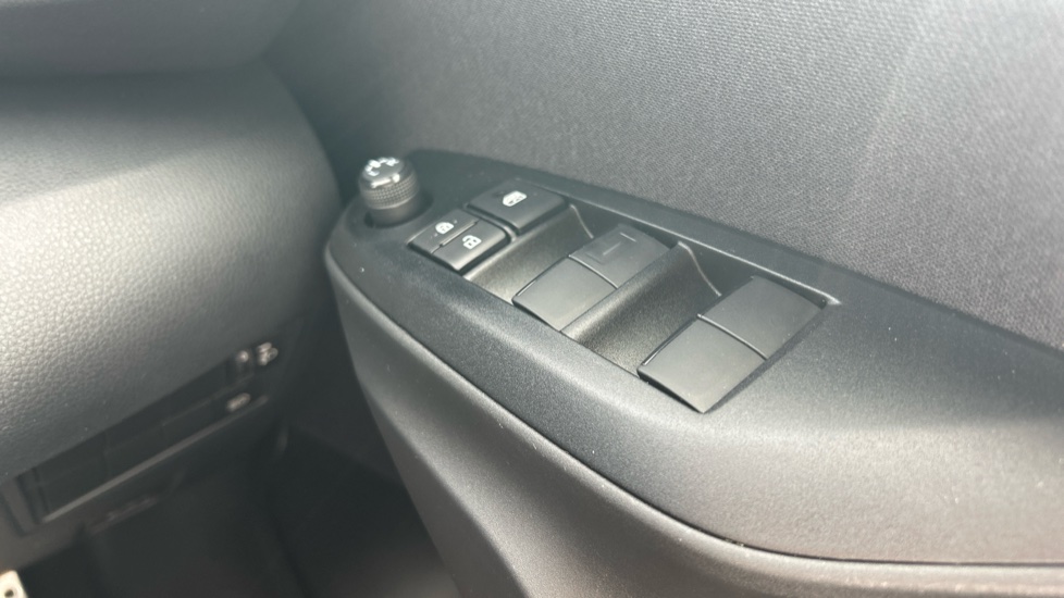 Toyota Yaris 1.5 Hybrid GR Sport 5dr CVT Hybrid Hatchback - Image 34