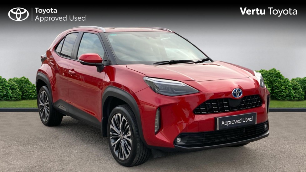 Toyota Yaris Cross 1.5 Hybrid Excel 5dr CVT Hybrid Estate - Image 1