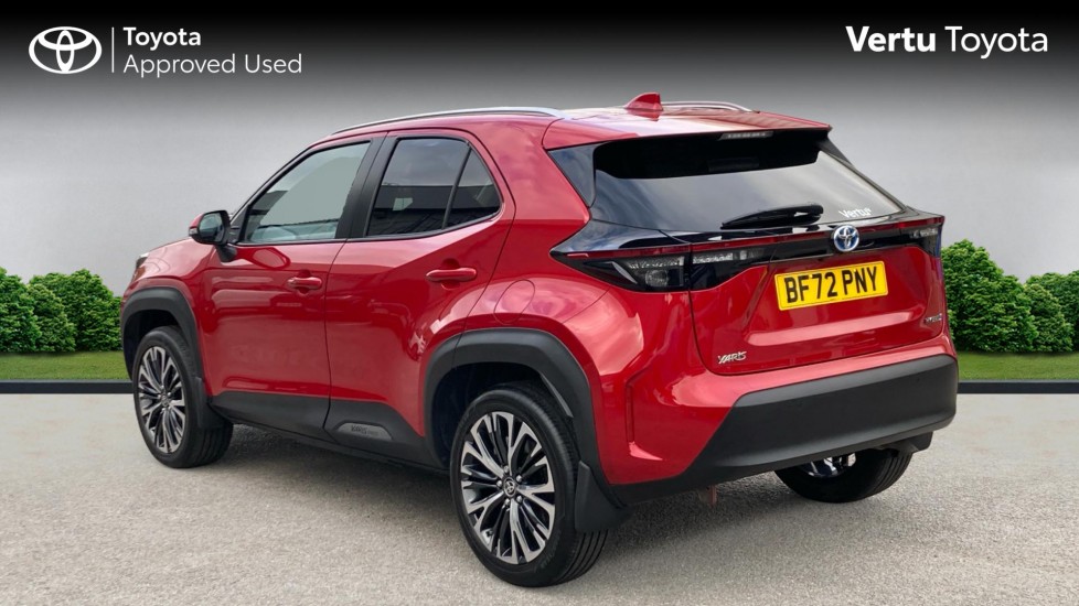 Toyota Yaris Cross 1.5 Hybrid Excel 5dr CVT Hybrid Estate - Image 4