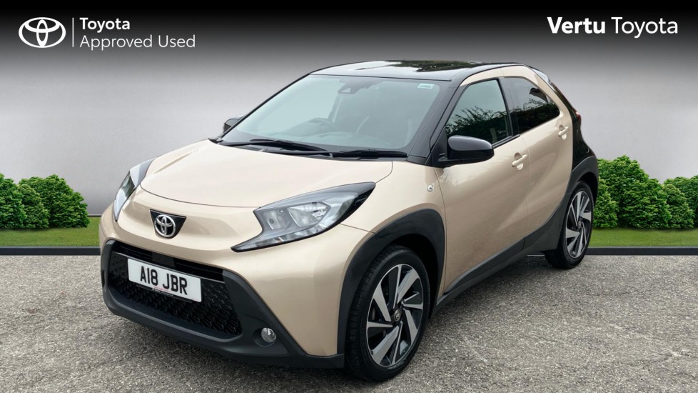 Toyota Aygo X 1.0 VVT-i Edge 5dr Petrol Hatchback - Image 3