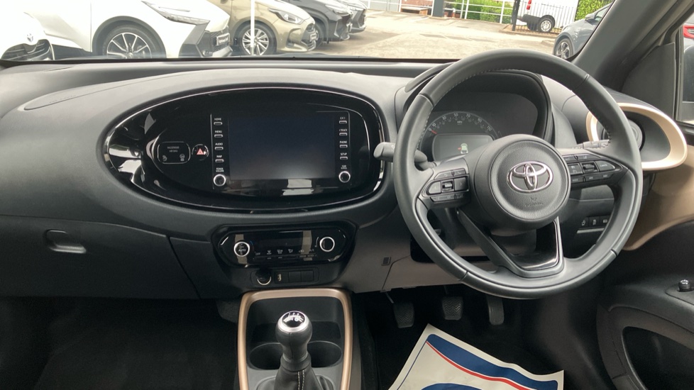 Toyota Aygo X 1.0 VVT-i Edge 5dr Petrol Hatchback - Image 6