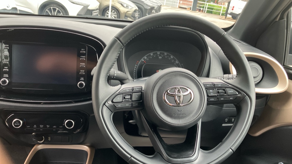 Toyota Aygo X 1.0 VVT-i Edge 5dr Petrol Hatchback - Image 7