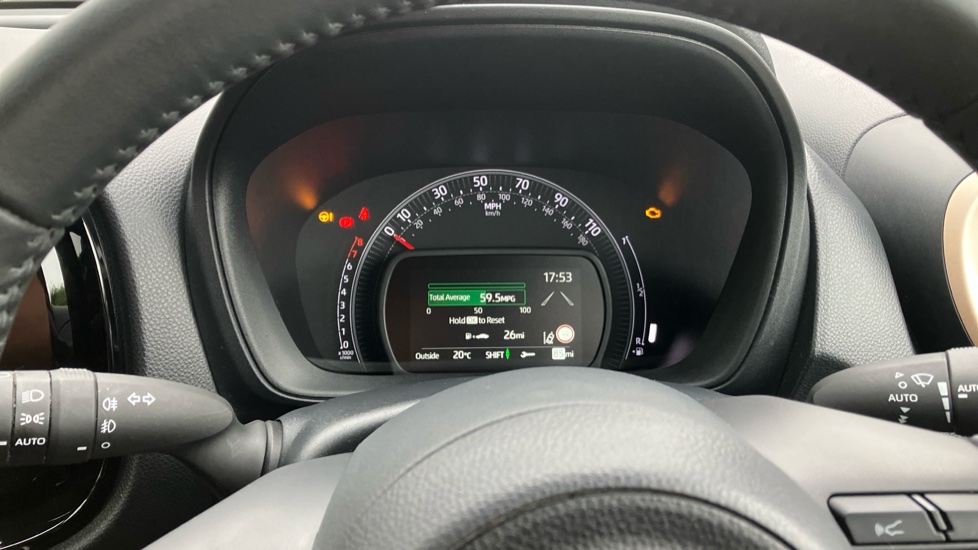 Toyota Aygo X 1.0 VVT-i Edge 5dr Petrol Hatchback - Image 11