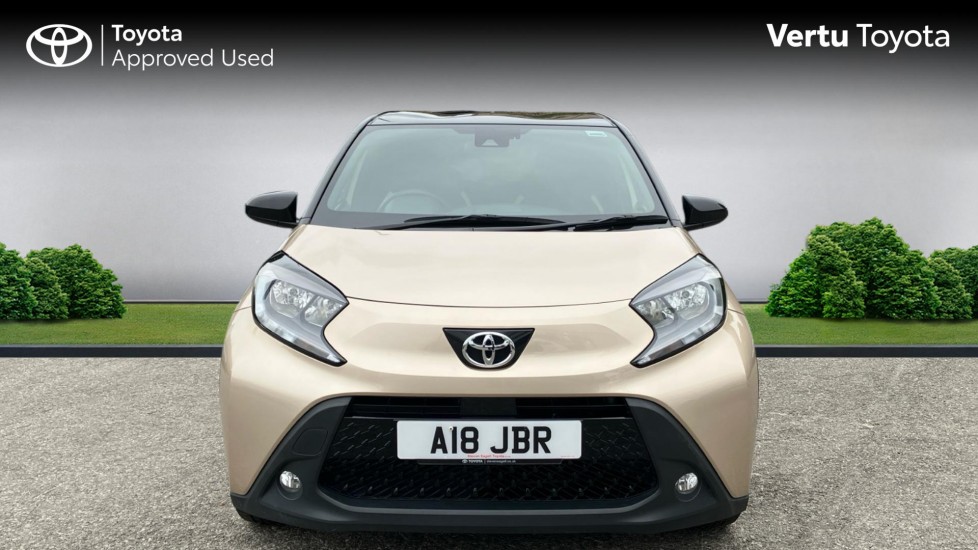 Toyota Aygo X 1.0 VVT-i Edge 5dr Petrol Hatchback - Image 22