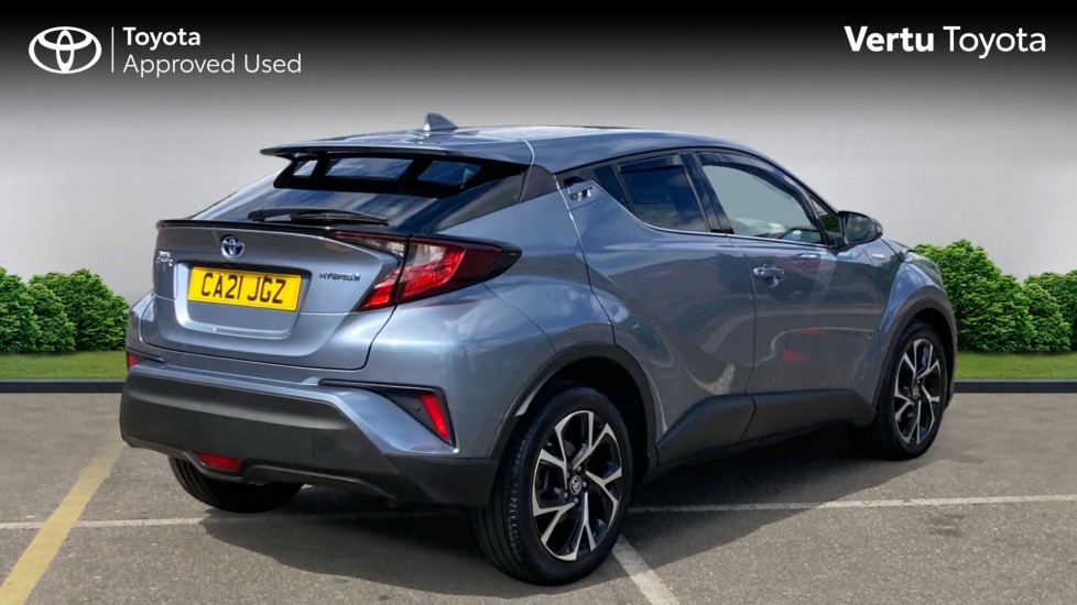 Toyota C-HR 1.8 Hybrid Design 5dr CVT Hybrid Hatchback - Image 2