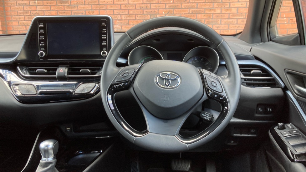 Toyota C-HR 1.8 Hybrid Design 5dr CVT Hybrid Hatchback - Image 7