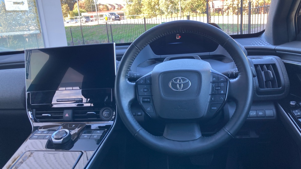 Toyota bZ4X 150kW Motion 71.4kWh 5dr Auto [11kW] Electric Hatchback - Image 7