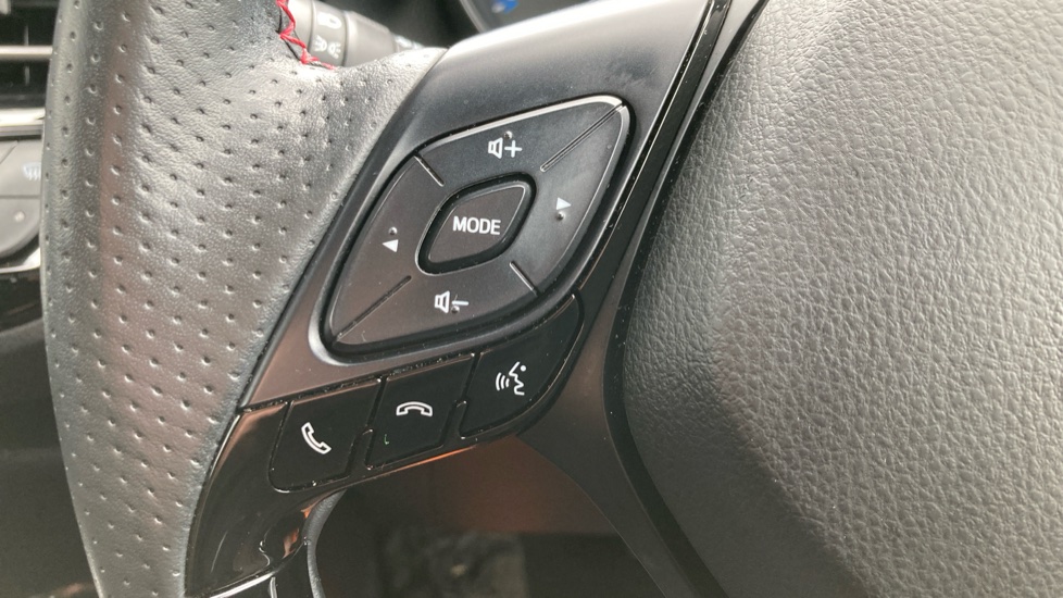Toyota C-HR 1.8 Hybrid GR Sport 5dr CVT Hybrid Hatchback - Image 38
