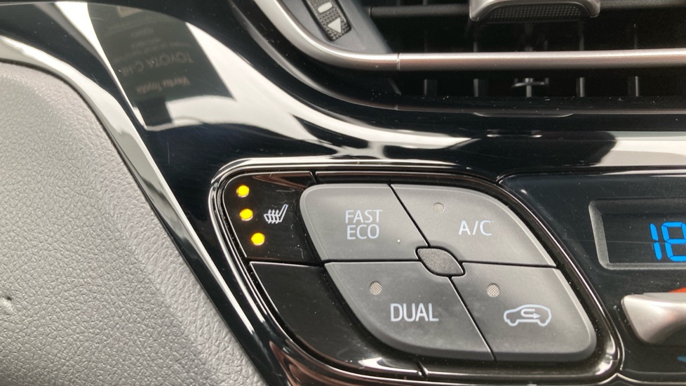 Toyota C-HR 1.8 Hybrid GR Sport 5dr CVT Hybrid Hatchback - Image 39