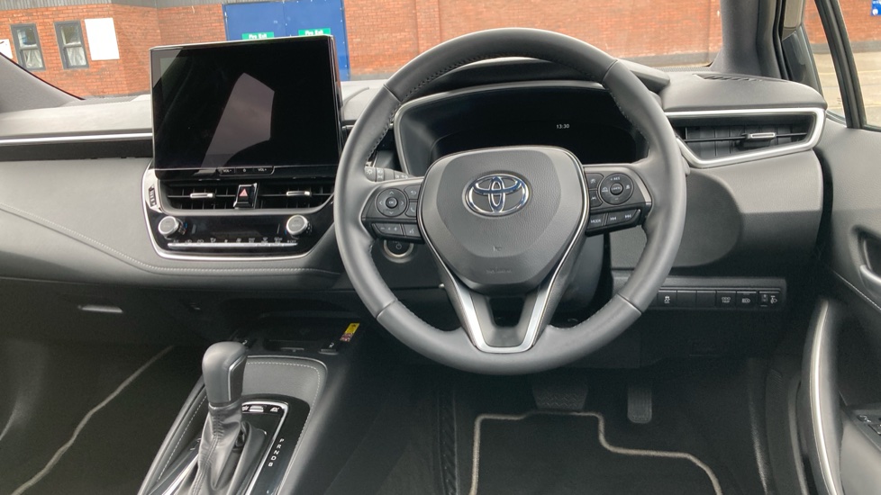 Toyota Corolla 1.8 Hybrid Design 5dr CVT Hybrid Hatchback - Image 6