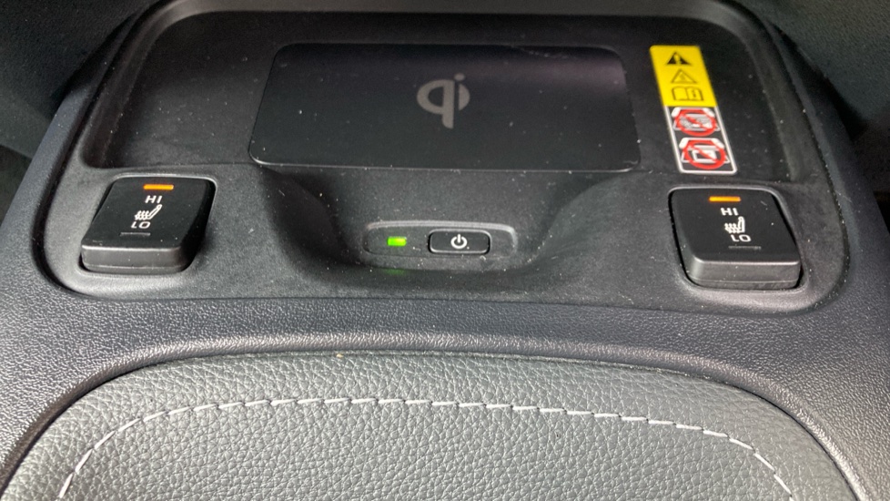 Toyota Corolla 1.8 Hybrid Design 5dr CVT Hybrid Hatchback - Image 41