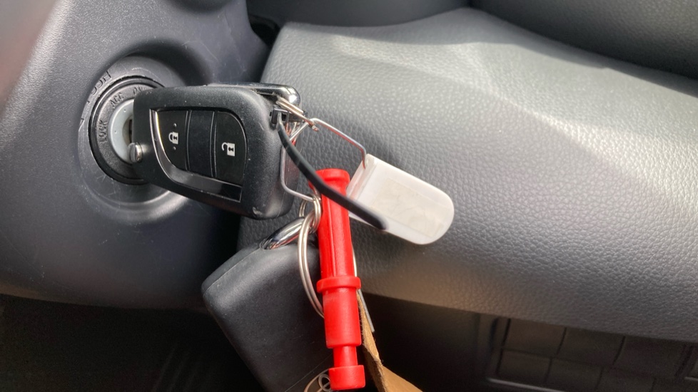 Toyota Yaris 1.5 Hybrid Design 5dr CVT Hybrid Hatchback - Image 16