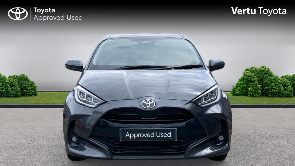 Toyota Yaris 1.5 Hybrid Design 5dr CVT Hybrid Hatchback - Image 22