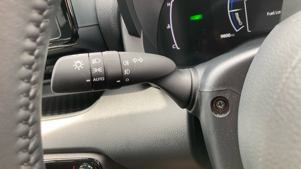 Toyota Yaris 1.5 Hybrid Design 5dr CVT Hybrid Hatchback - Image 31
