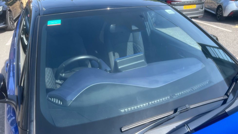 Toyota C-HR 2.0 Hybrid Dynamic 5dr CVT Hybrid Hatchback - Image 41