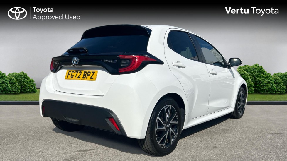 Toyota Yaris 1.5 Hybrid Design 5dr CVT Hybrid Hatchback - Image 2