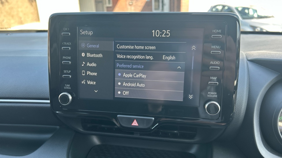 Toyota Yaris 1.5 Hybrid Design 5dr CVT Hybrid Hatchback - Image 37