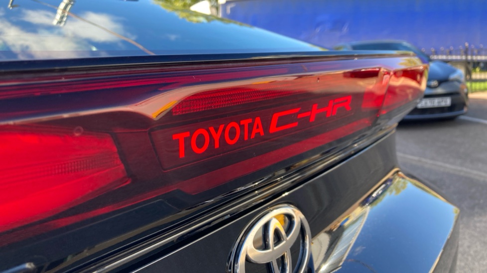 Toyota C-HR 1.8 Hybrid Icon 5dr CVT Hybrid Hatchback - Image 42