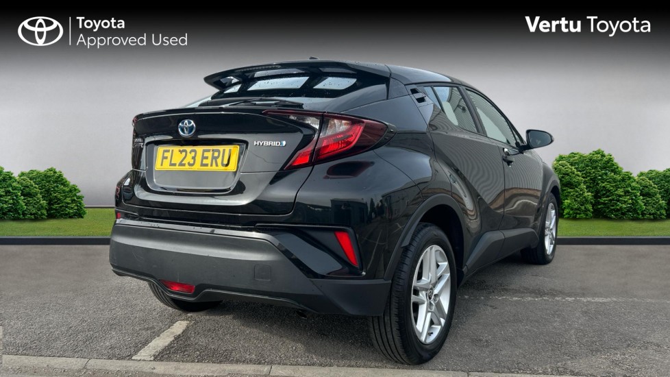 Toyota C-HR 1.8 Hybrid Icon 5dr CVT Hybrid Hatchback - Image 2