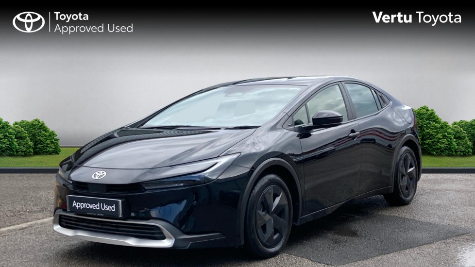 Toyota Prius 2.0 PHEV Design 5dr CVT Hatchback - Image 3