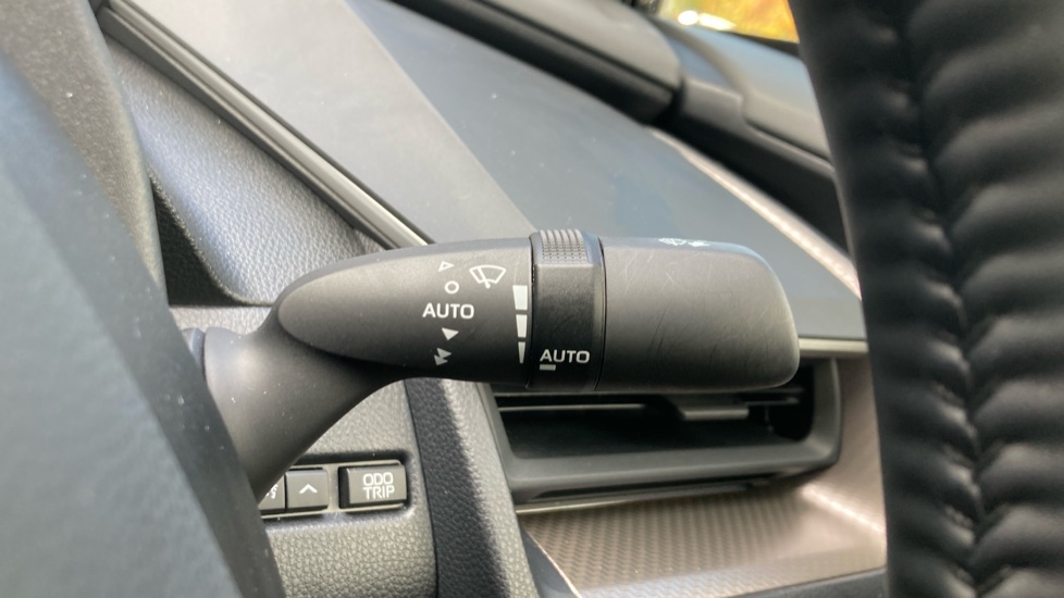 Toyota Prius 2.0 PHEV Design 5dr CVT Hatchback - Image 32