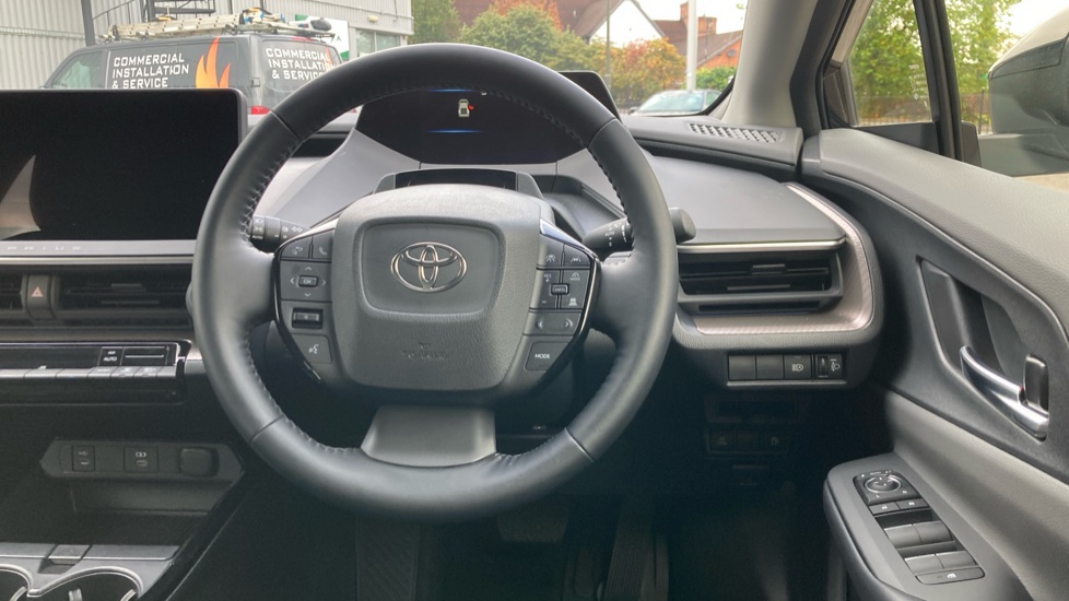 Toyota Prius 2.0 PHEV Design 5dr CVT Hatchback - Image 10