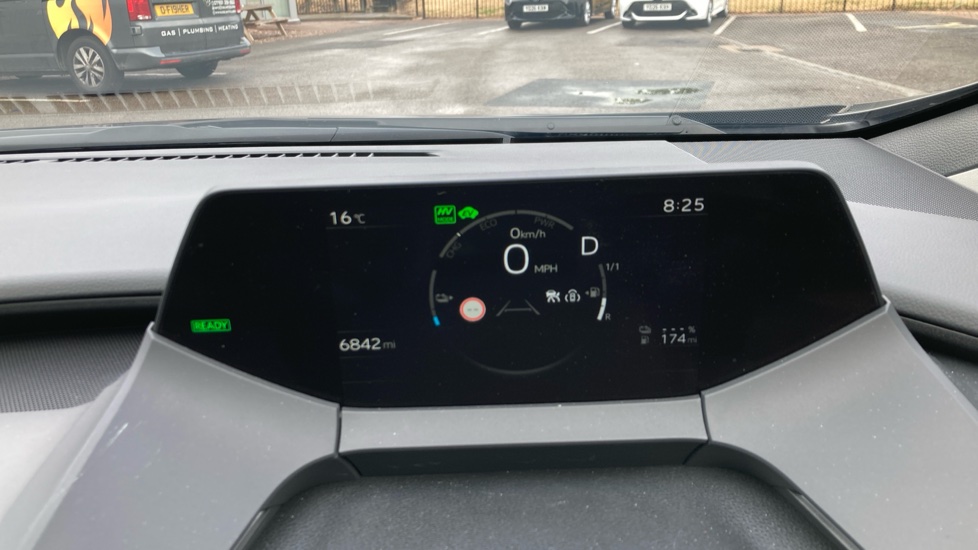 Toyota Prius 2.0 PHEV Design 5dr CVT Hatchback - Image 11