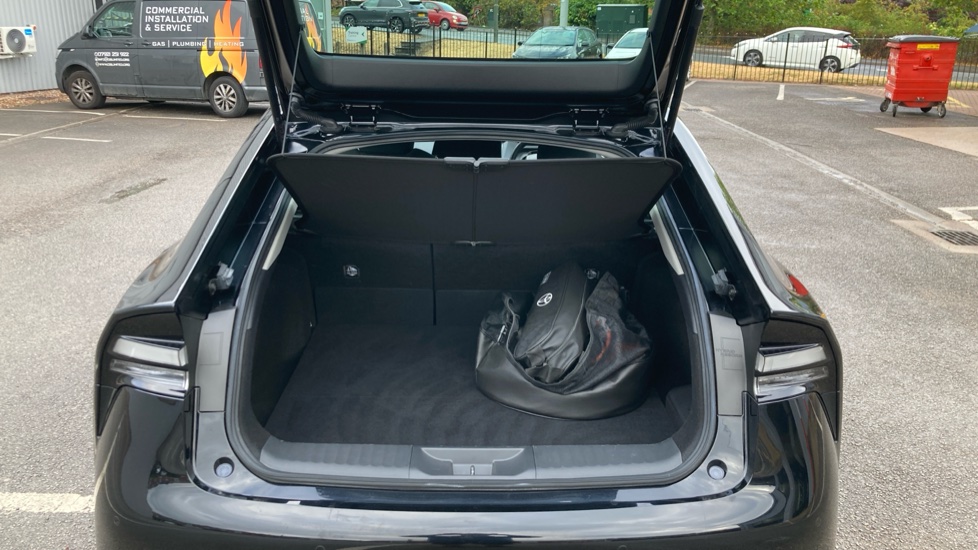 Toyota Prius 2.0 PHEV Design 5dr CVT Hatchback - Image 13