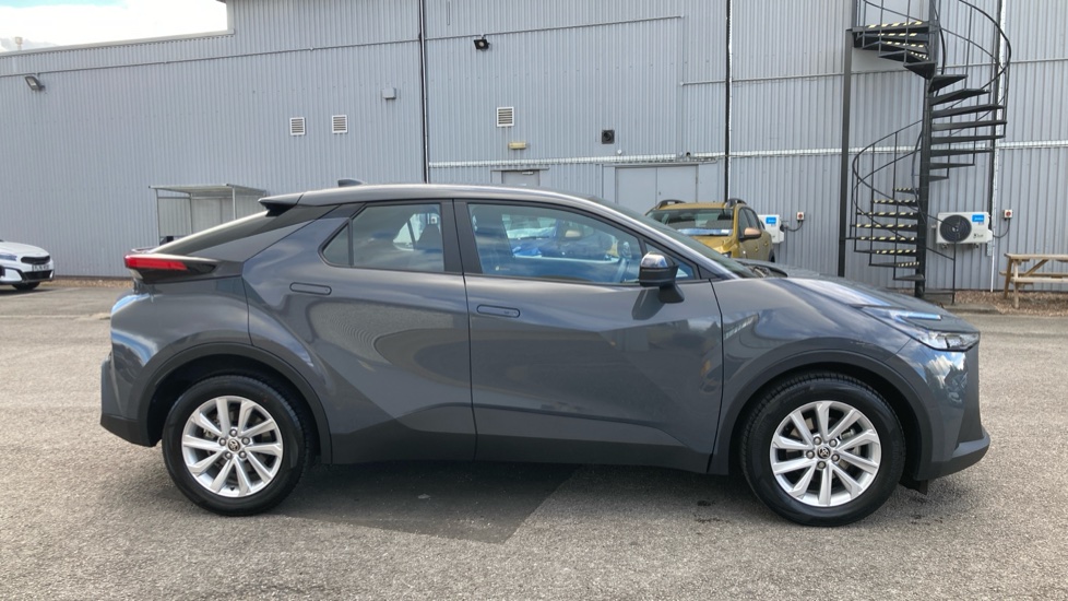 Toyota C-HR 1.8 Hybrid Icon 5dr CVT Hybrid Hatchback - Image 23