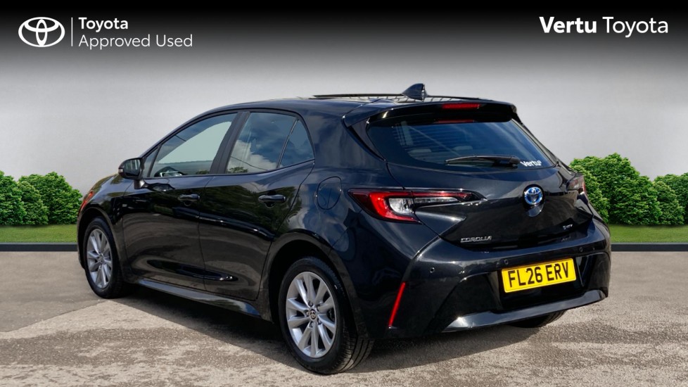 Toyota Corolla 1.8 Hybrid Icon 5dr CVT Hybrid Hatchback - Image 4