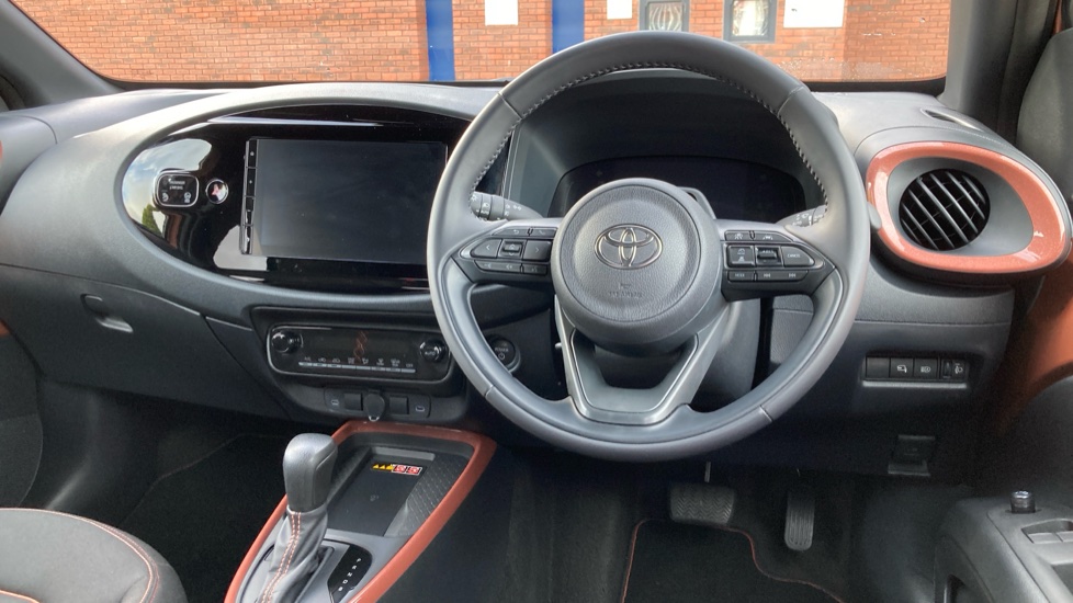 Toyota Aygo X 1.5 Hybrid Design 5dr CVT Hybrid Hatchback - Image 6