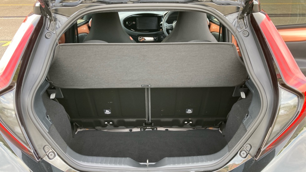 Toyota Aygo X 1.5 Hybrid Design 5dr CVT Hybrid Hatchback - Image 13