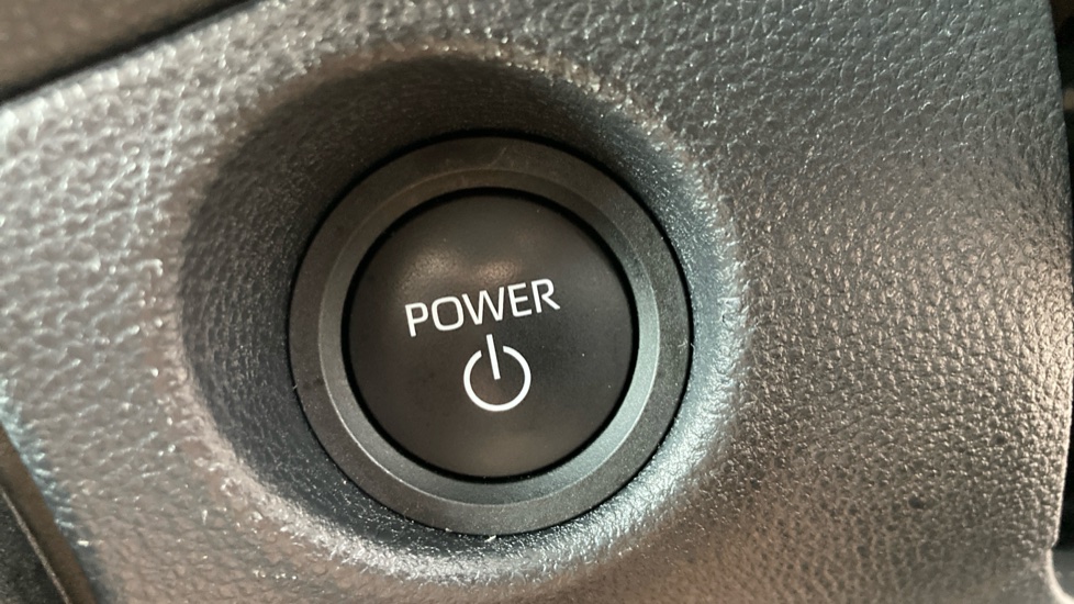 Toyota Aygo X 1.5 Hybrid Design 5dr CVT Hybrid Hatchback - Image 16