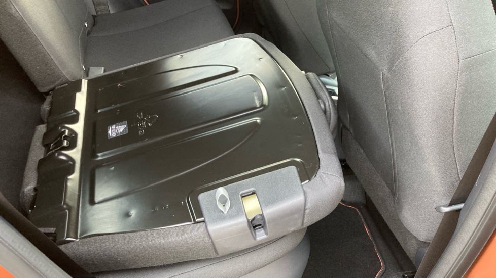 Toyota Aygo X 1.5 Hybrid Design 5dr CVT Hybrid Hatchback - Image 18