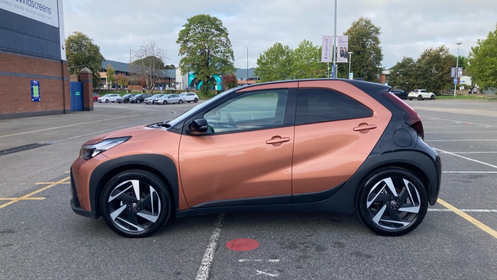 Toyota Aygo X 1.5 Hybrid Design 5dr CVT Hybrid Hatchback - Image 24